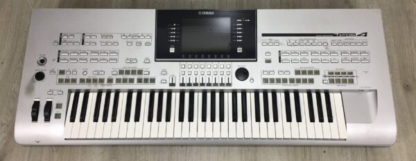 Yamaha Tyros 4