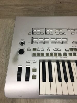 Yamaha Tyros 4