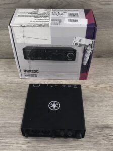 Yamaha URC22C