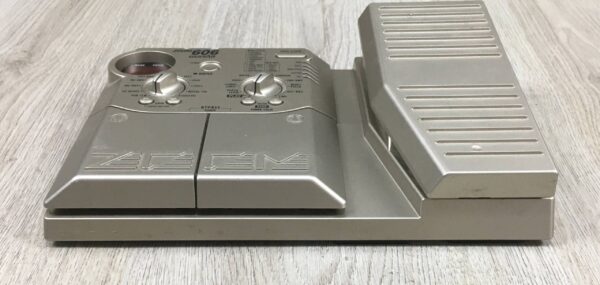 ZOOM 606