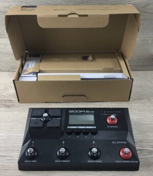 Zoom B2 Four