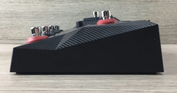 Zoom B2 Four