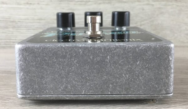 Electro Harmonix Stereo Pulsar Tremolo