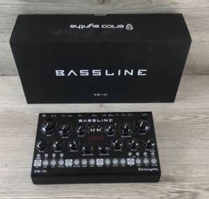 Erica Synths DB-01 Bassline