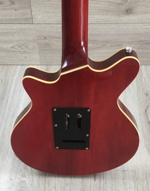 Harley Benton BM-75 + PU tipo Burns Trisonic