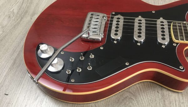 Harley Benton BM-75 + PU tipo Burns Trisonic
