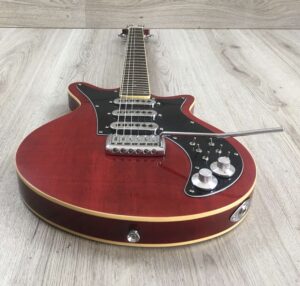 Harley Benton BM-75 + PU tipo Burns Trisonic