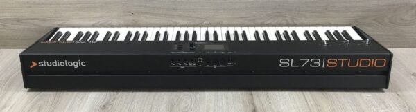 Studiologic SL73