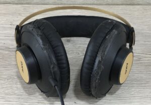 AKG K92