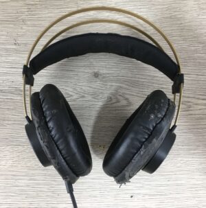 AKG K92