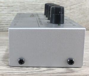 Behringer HA400 Micro Amp