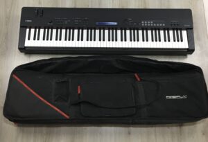 Yamaha CP40 Stage con custodia